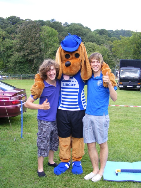 Me and Some More Fans at the Bingley Show