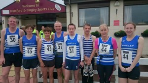 Leg 1 runners fresh and ready to go.  Two mens and two ladies teams.  Andy Gibbons, Lesley Watson, Mary Green, Dave Stephenson, Andy Siddle, Paul Mitchell, Sue Hall and Jenna Killock.  Dave’s photo.  